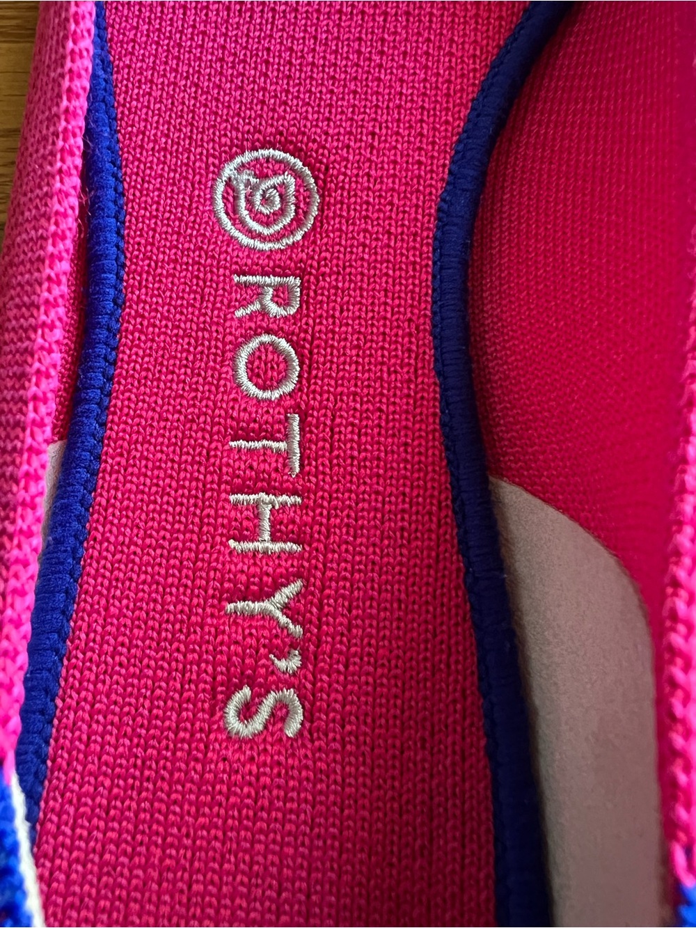 Rothy's The Flat Hot Pink Round Toe Magenta Ballet Flats Women’s 11 Rare Retired - Picture 9 of 13